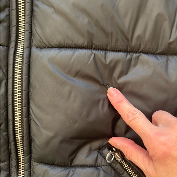 Zara Black Quilted Vest with Hood - Picture 6 of 14